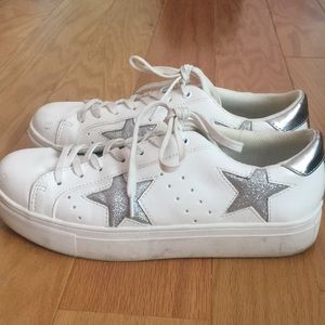 Madden Girl Starstruck Tennis Shoes